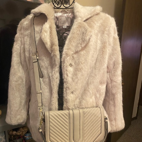 A New Day Faux Fur coat - Picture 7 of 7